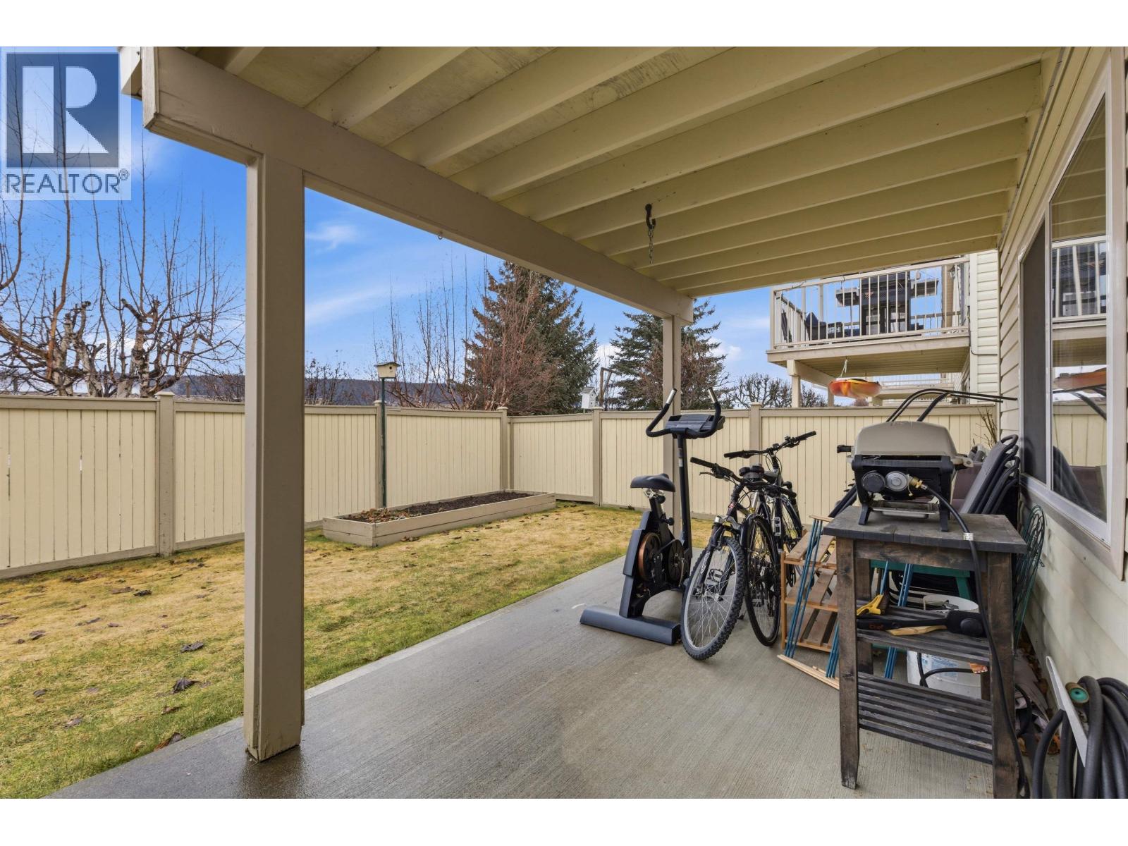 #9 500 WOTZKE DRIVE - 19