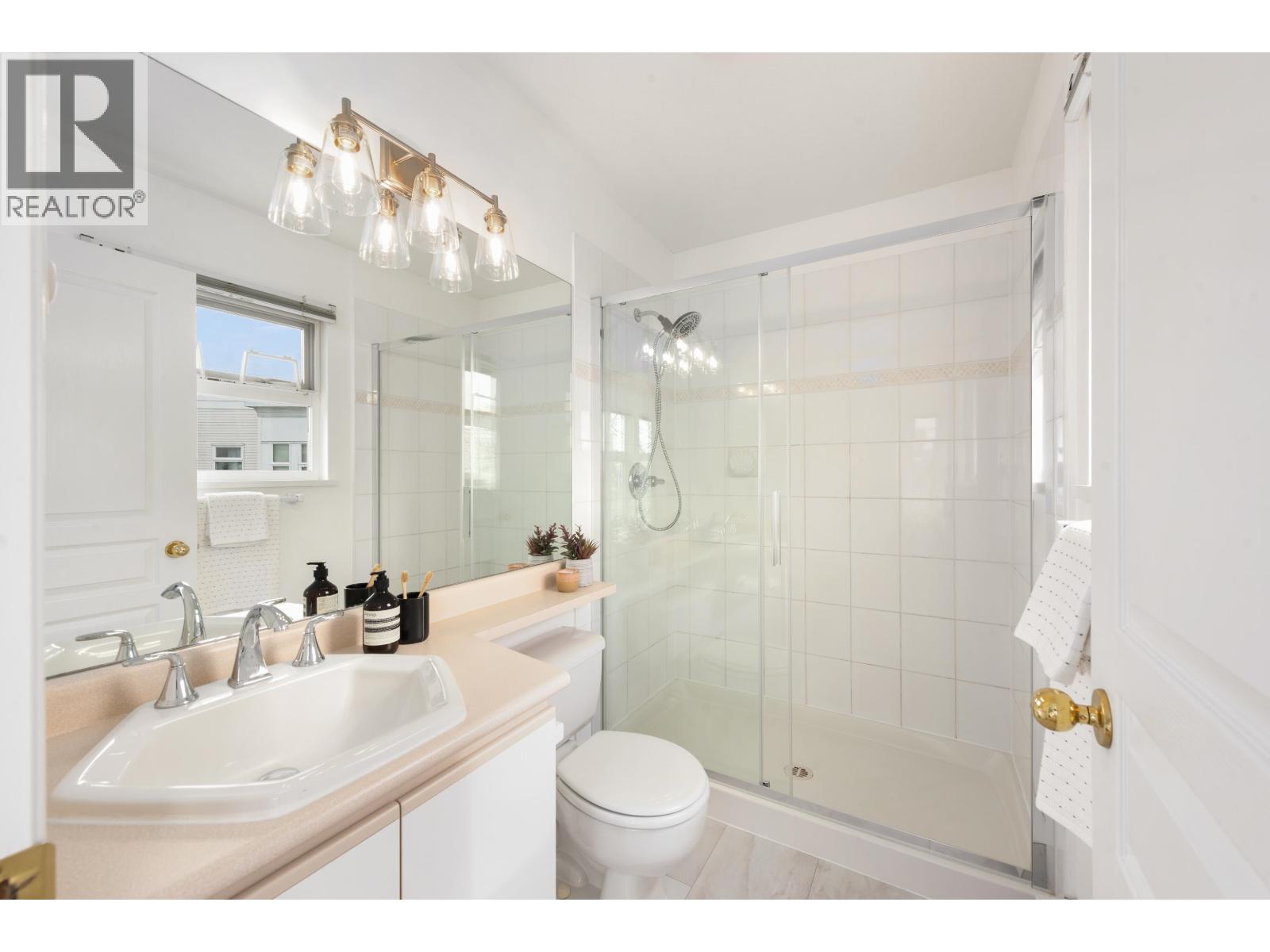 #17-12331 MCNEELY Drive, Richmond