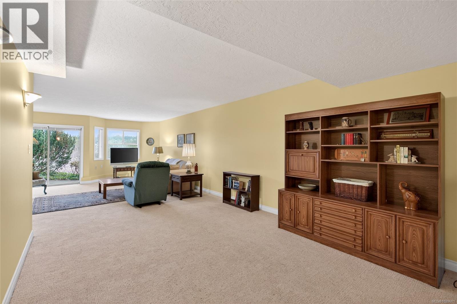 #11 4360 EMILY CARR DR - 34