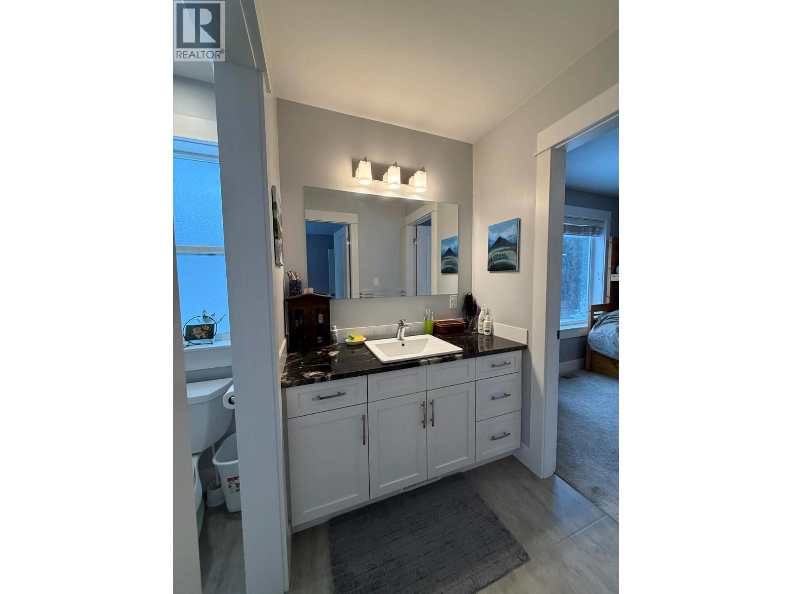 3583 14th Avenue, Castlegar