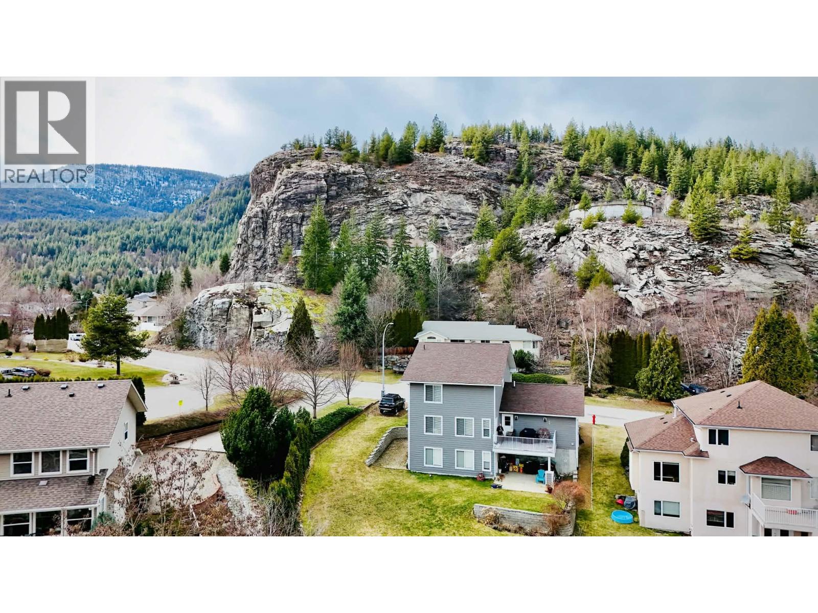3583 14th Avenue, Castlegar