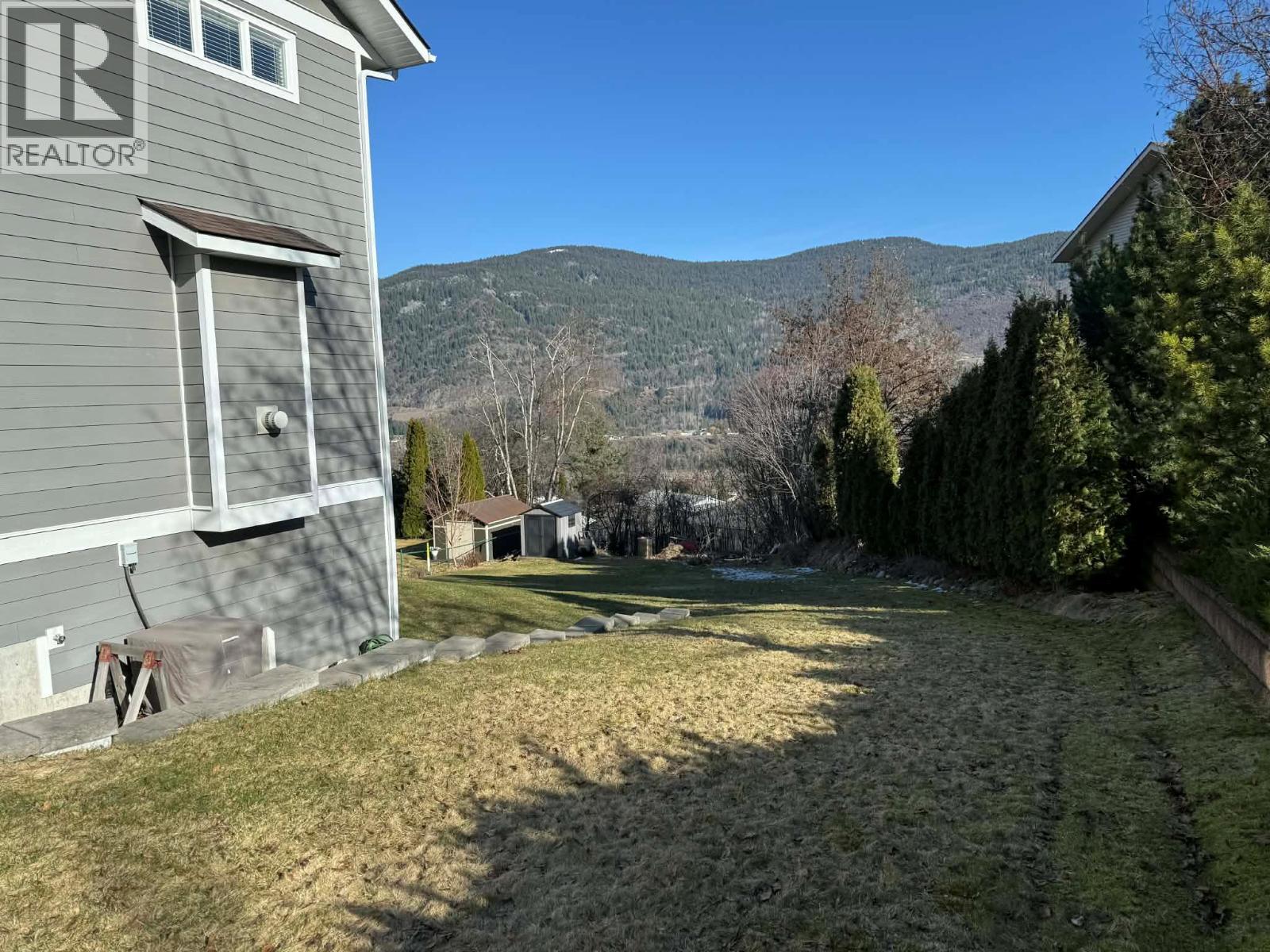 3583 14th Avenue, Castlegar