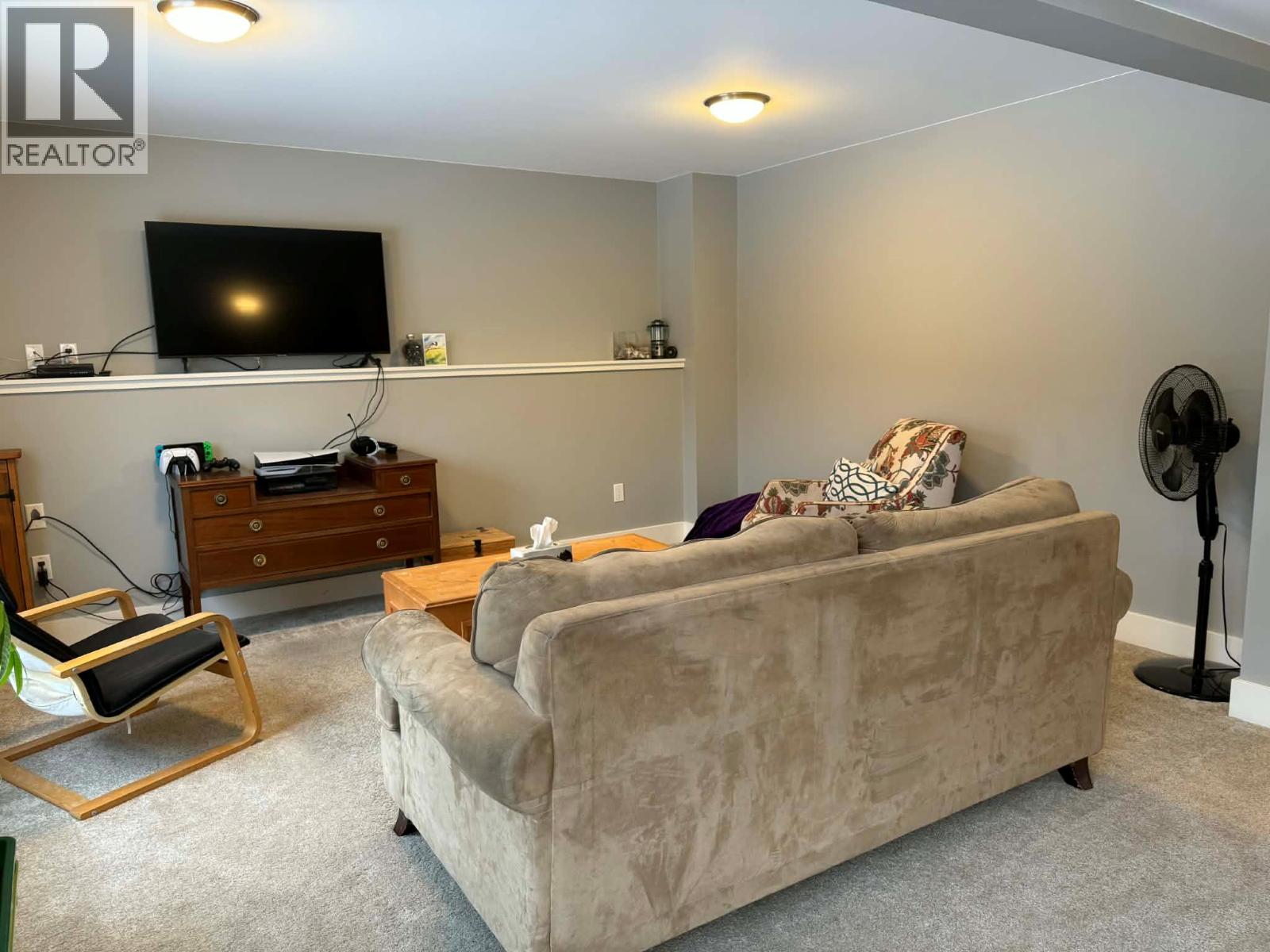 3583 14th Avenue, Castlegar