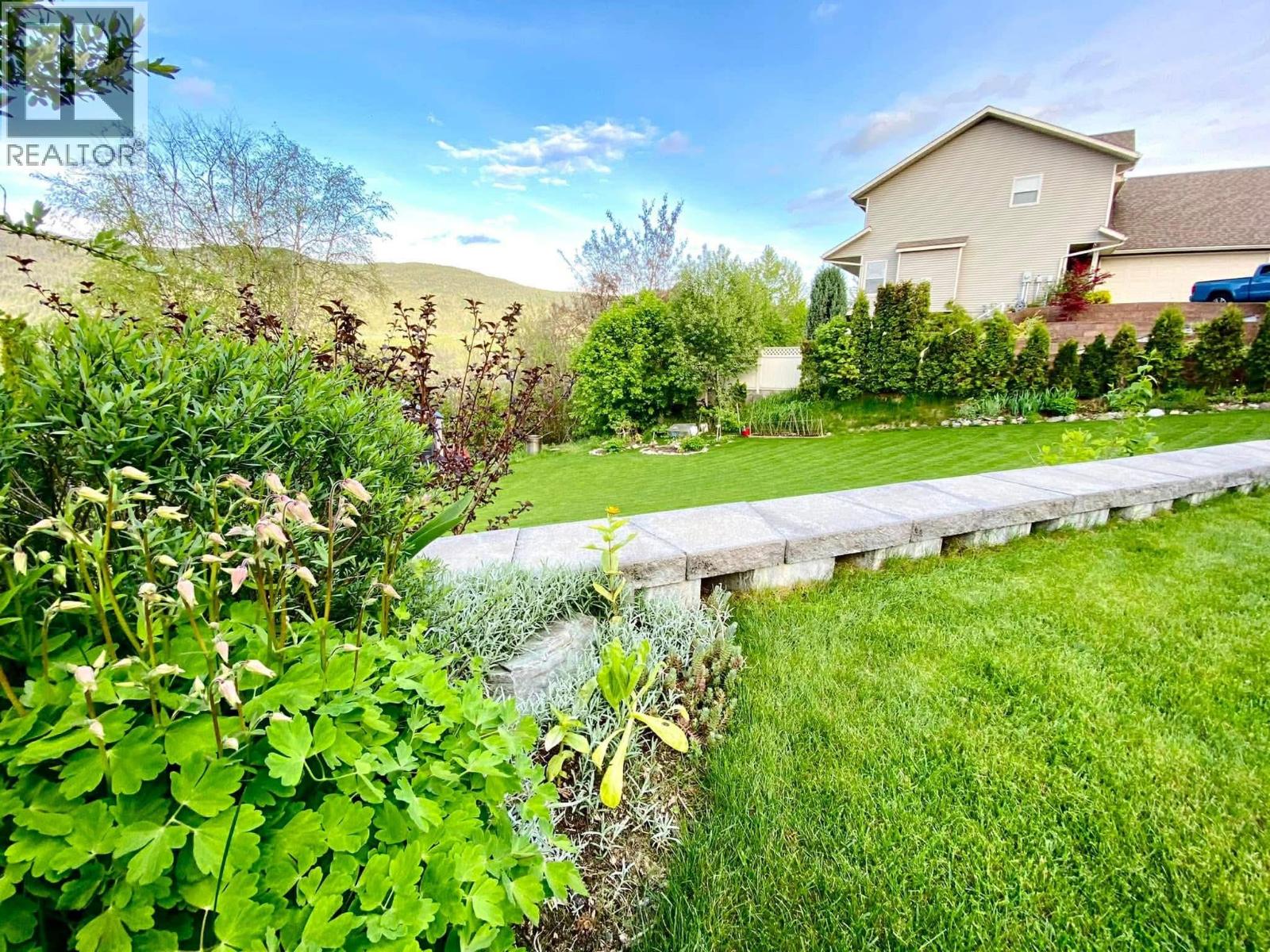 3583 14th Avenue, Castlegar