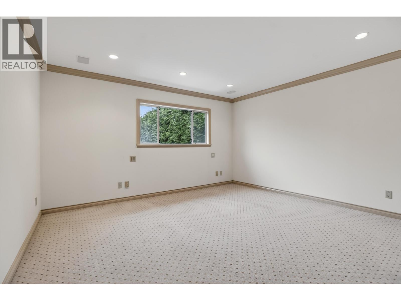 6440 NADINE Crescent, Richmond