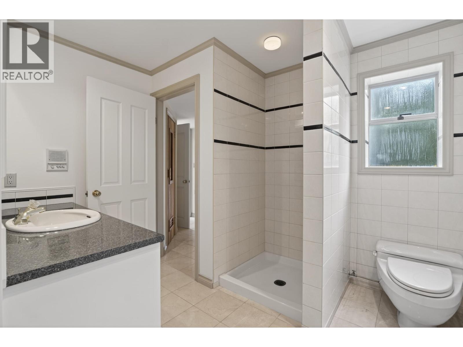 6440 NADINE Crescent, Richmond