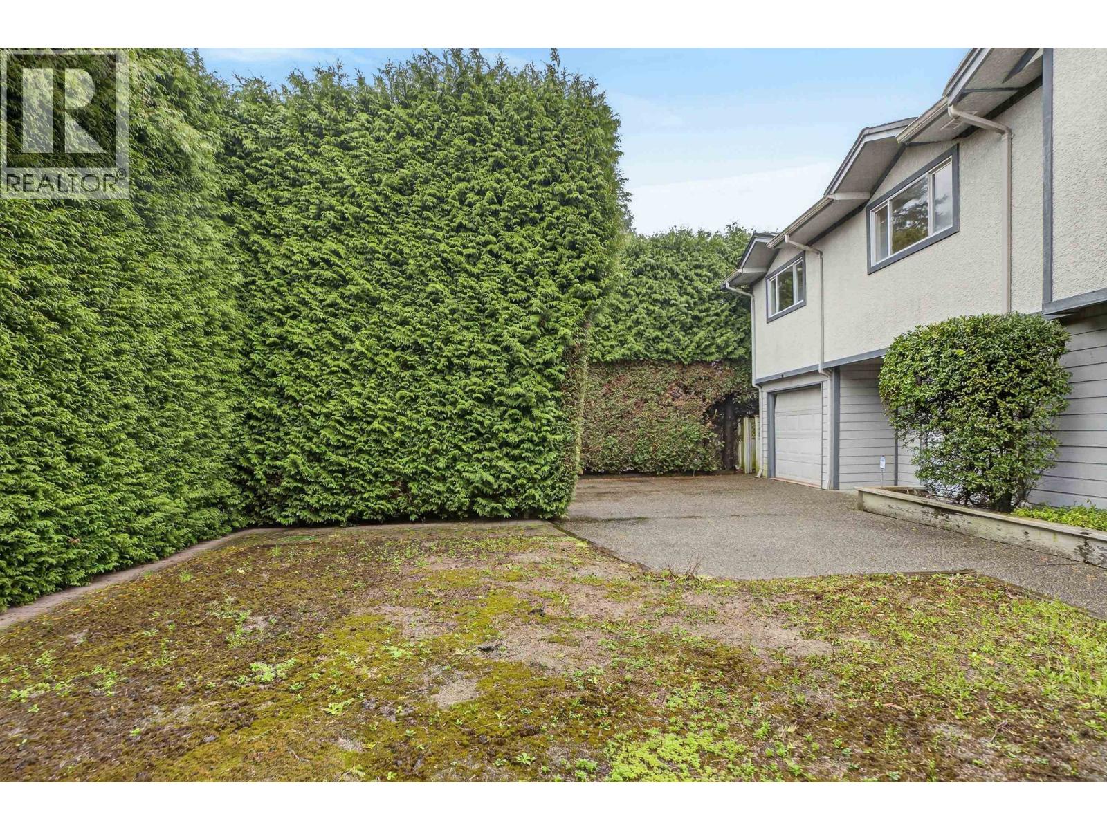 6440 NADINE Crescent, Richmond