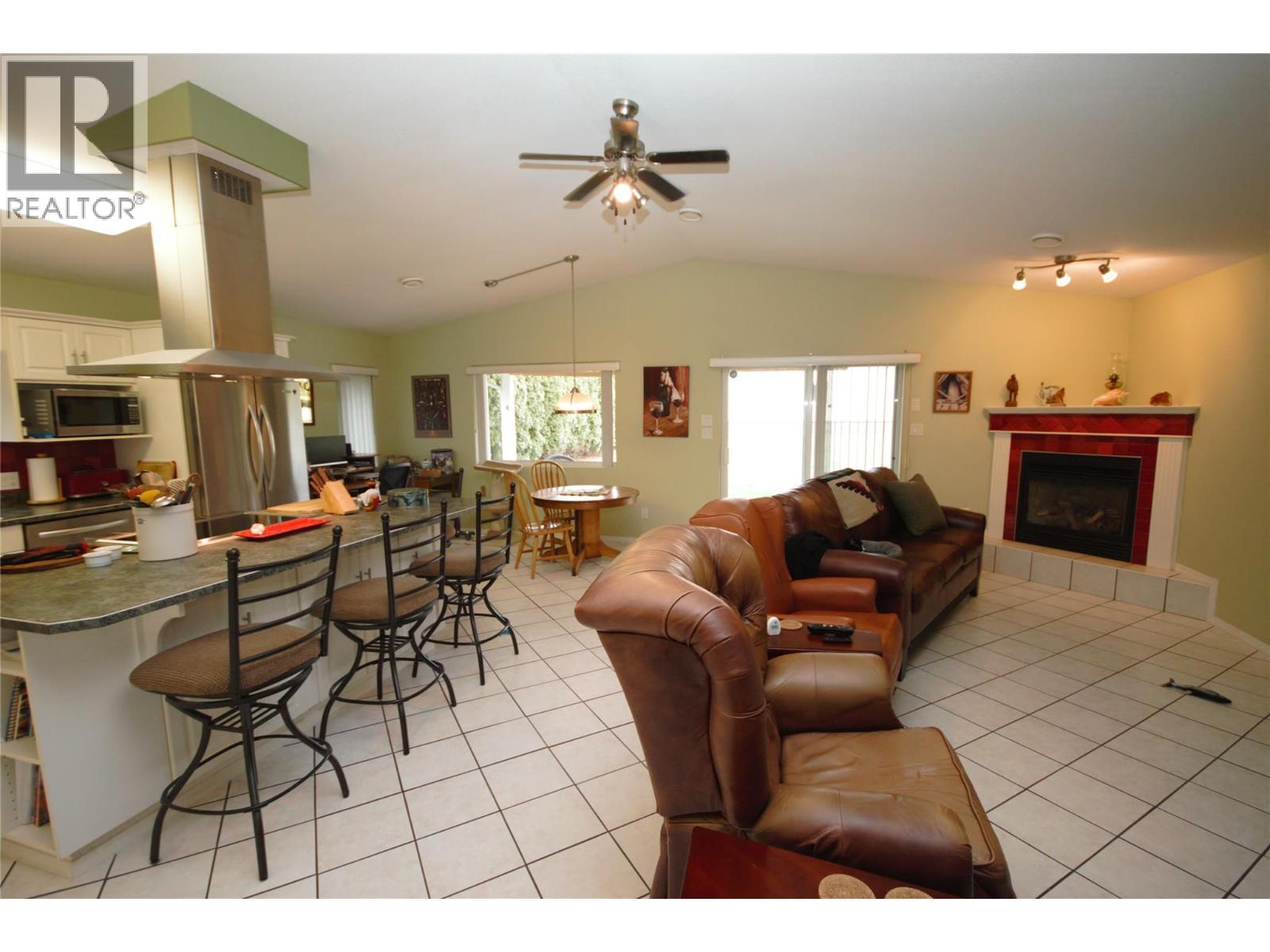 5226 HAYNES Road, Oliver