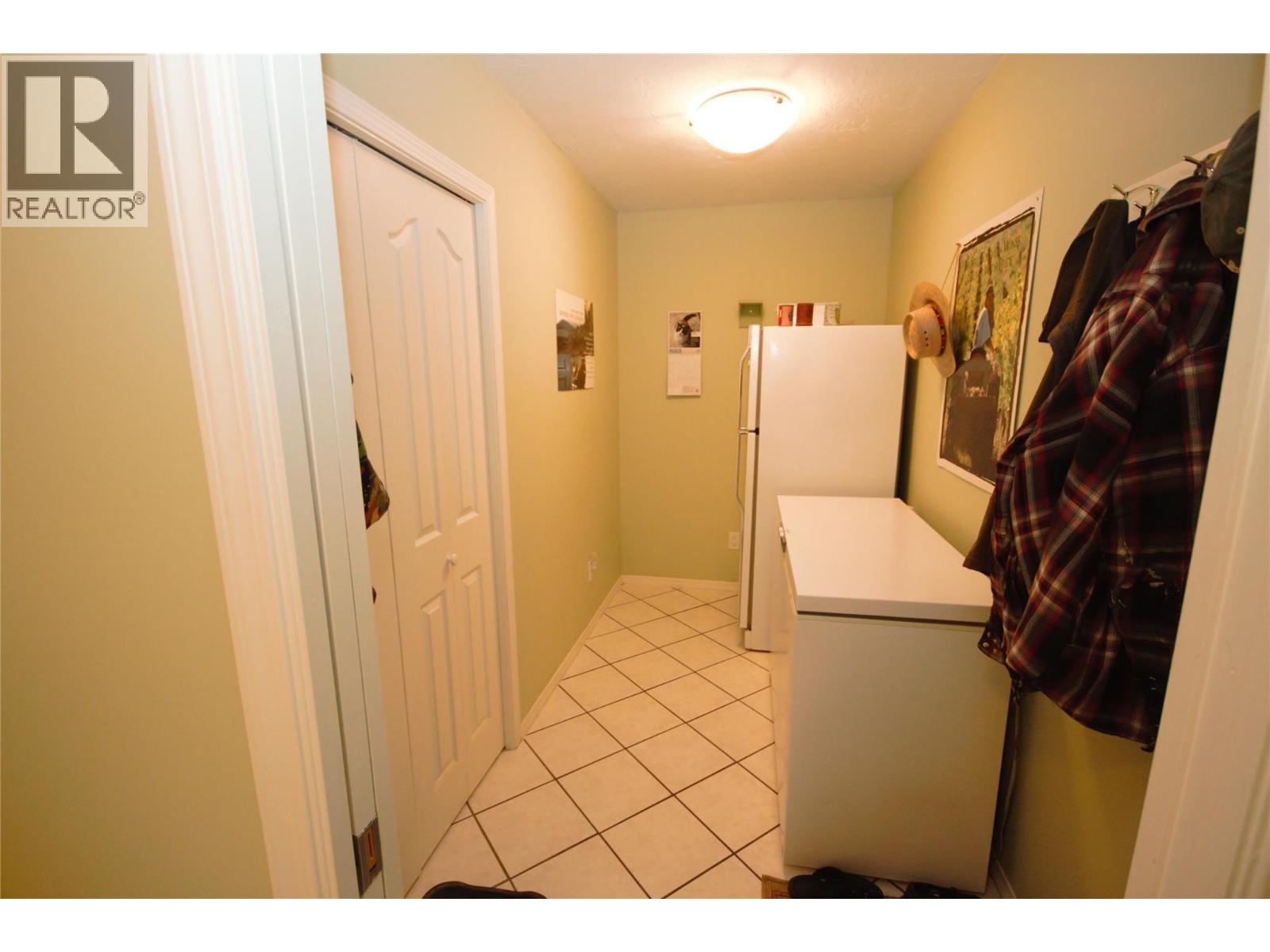 5226 HAYNES Road, Oliver