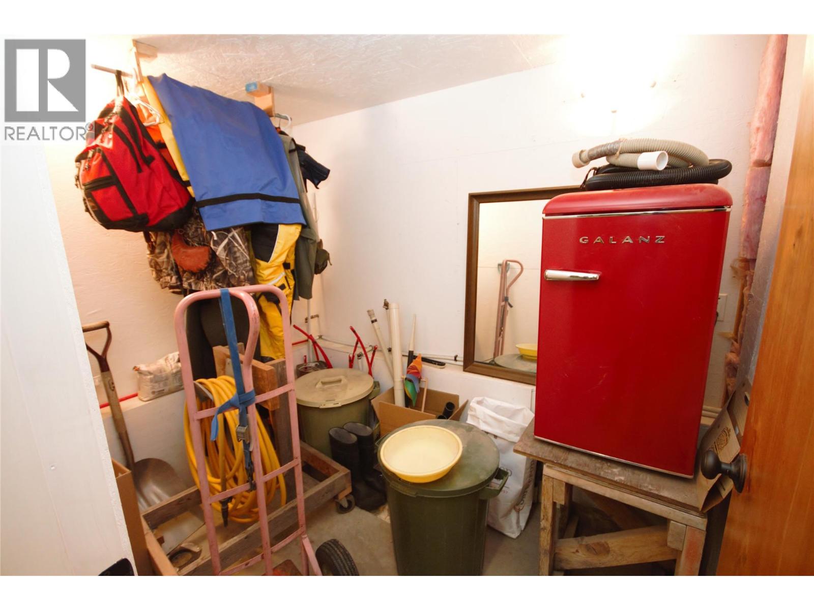 5226 HAYNES Road, Oliver