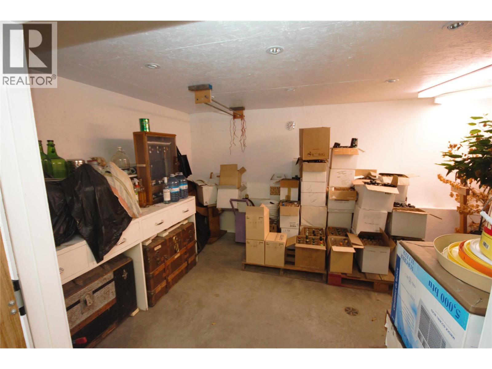 5226 HAYNES Road, Oliver