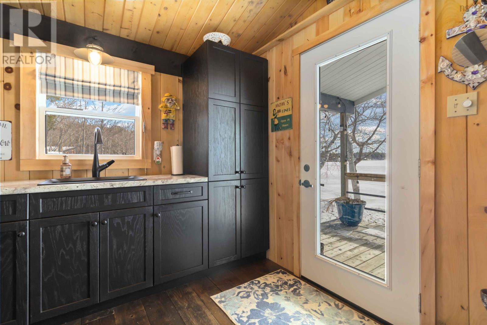 Property 15 of 50 of 121 Dauphinee Road