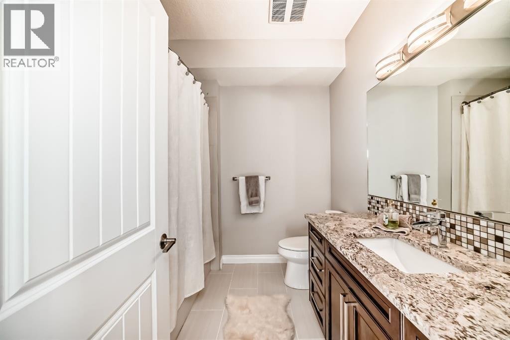 Single Family House for Sale in   Street NW Bowness Calgary 