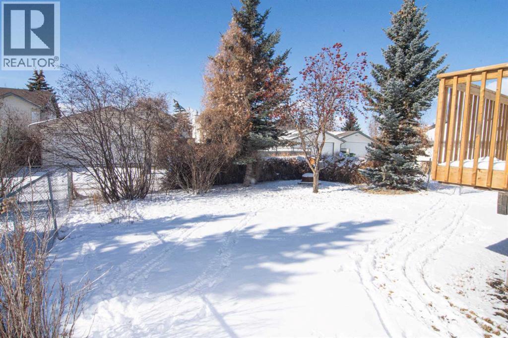 18 West Murphy Place, Cochrane