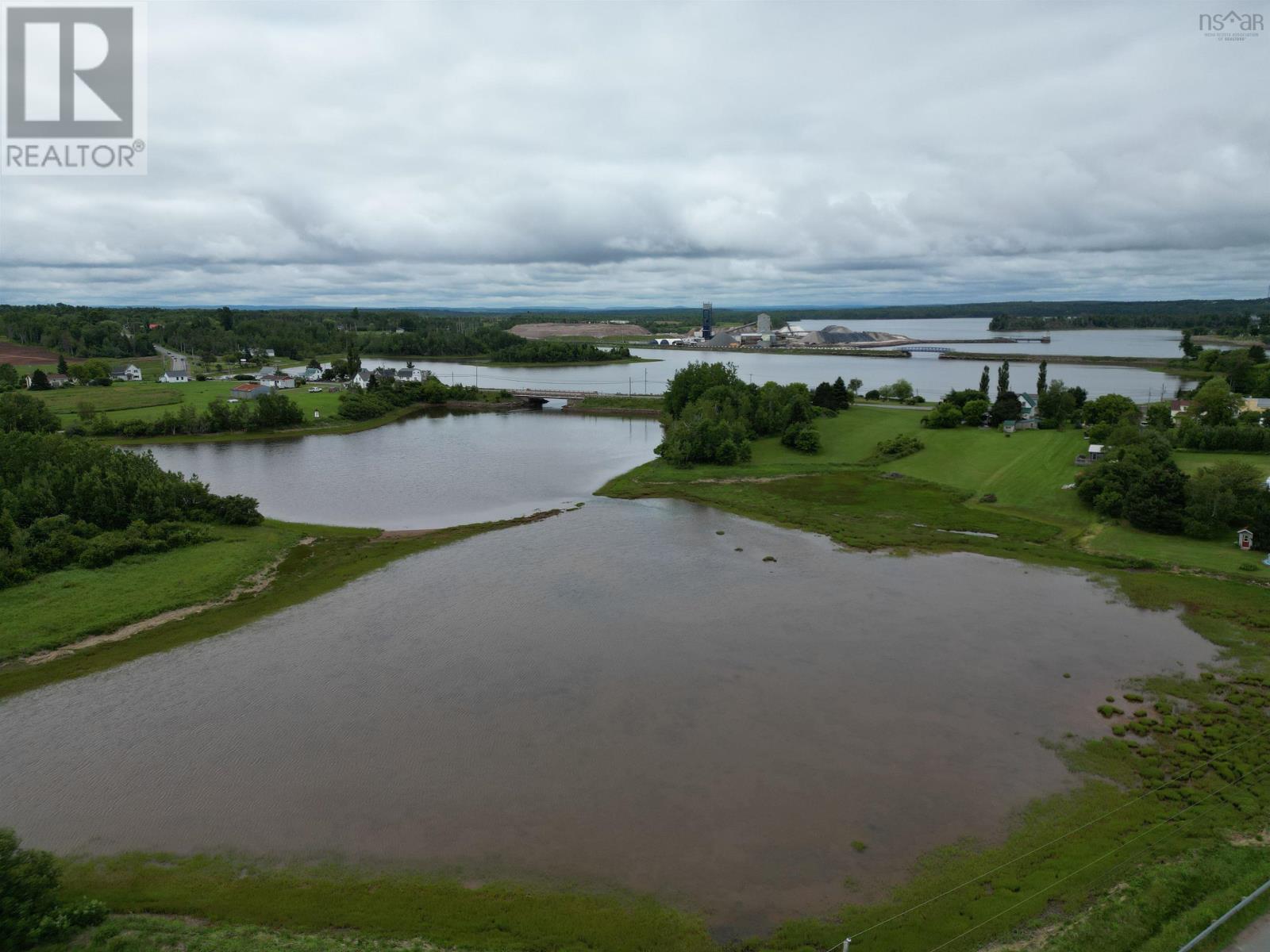 Property 6 of 13 of 80 Irishtown Road