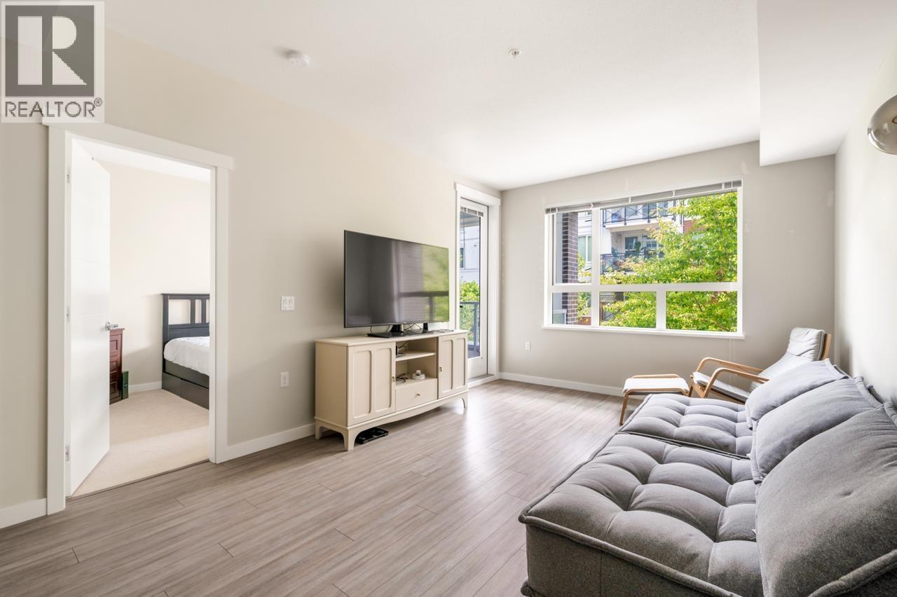#220-9233 ODLIN Road, Richmond