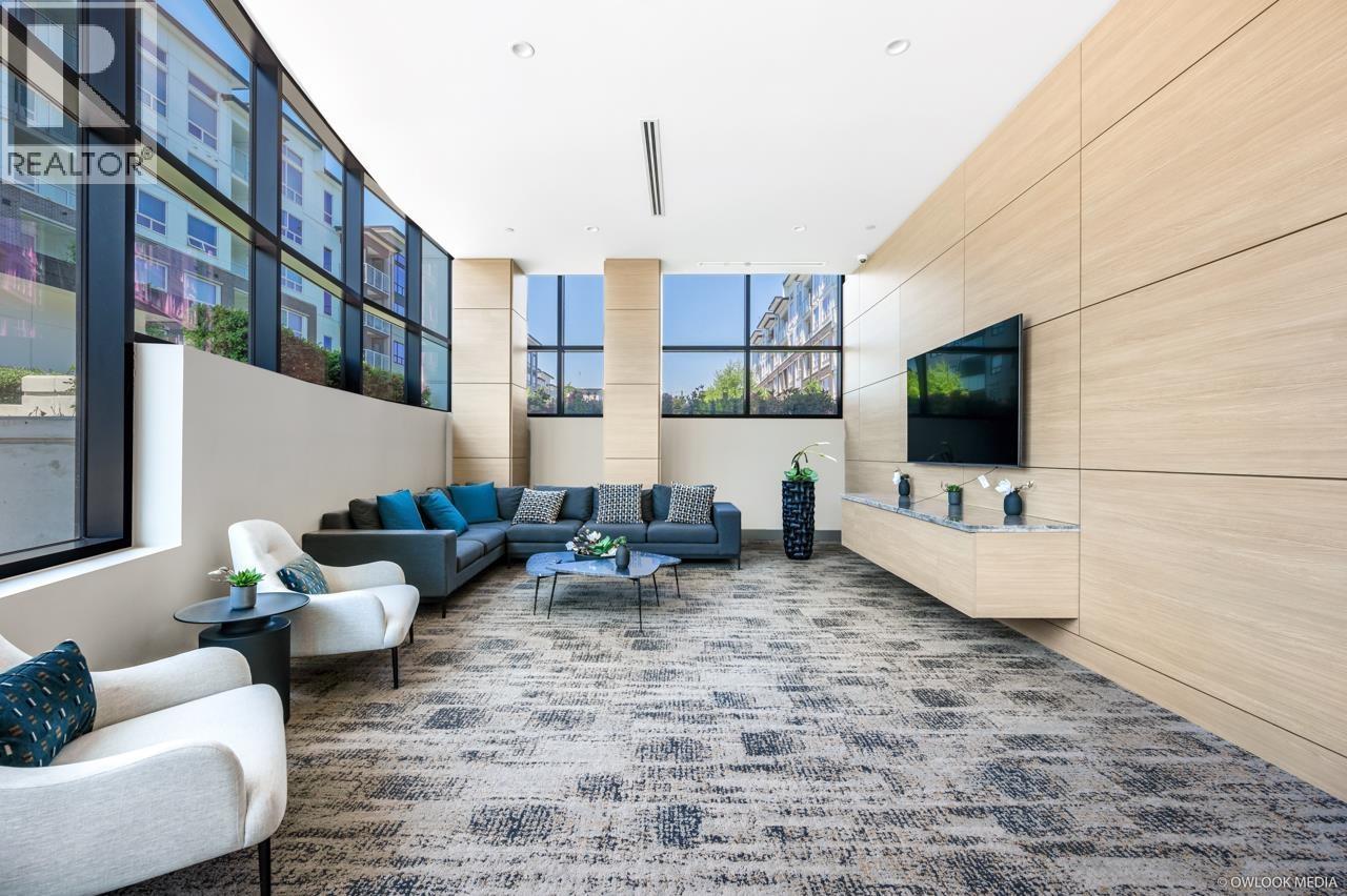 #220-9233 ODLIN Road, Richmond