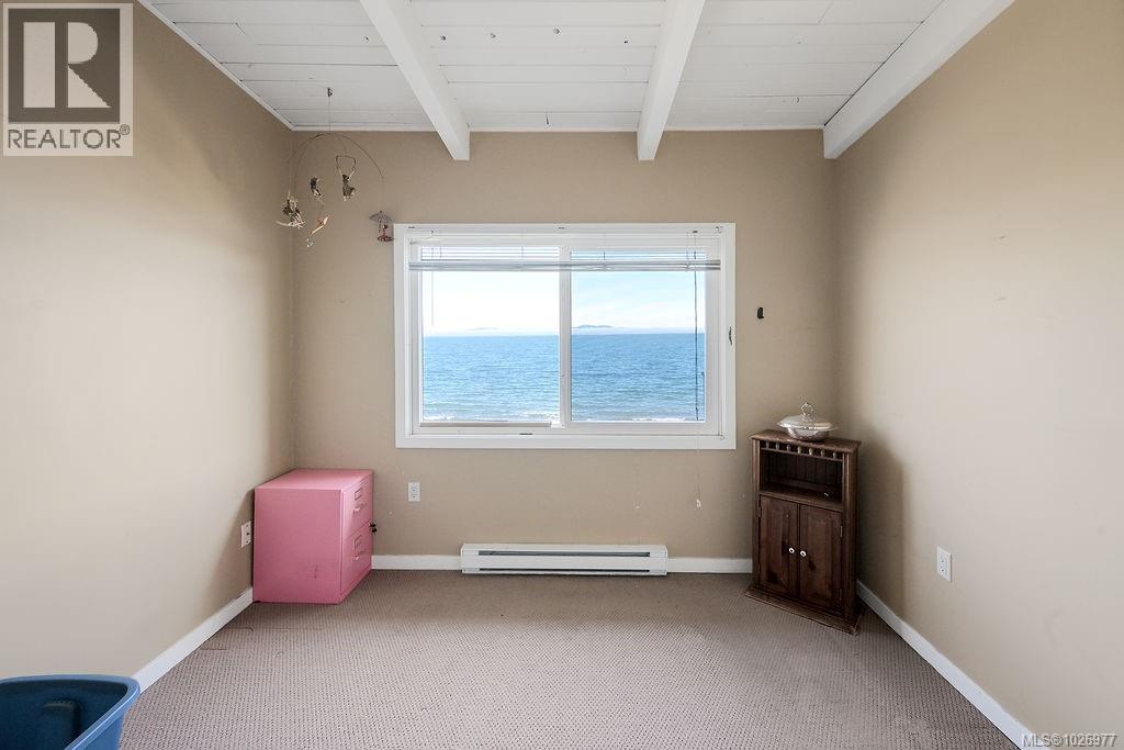 5037 CORDOVA BAY - 12