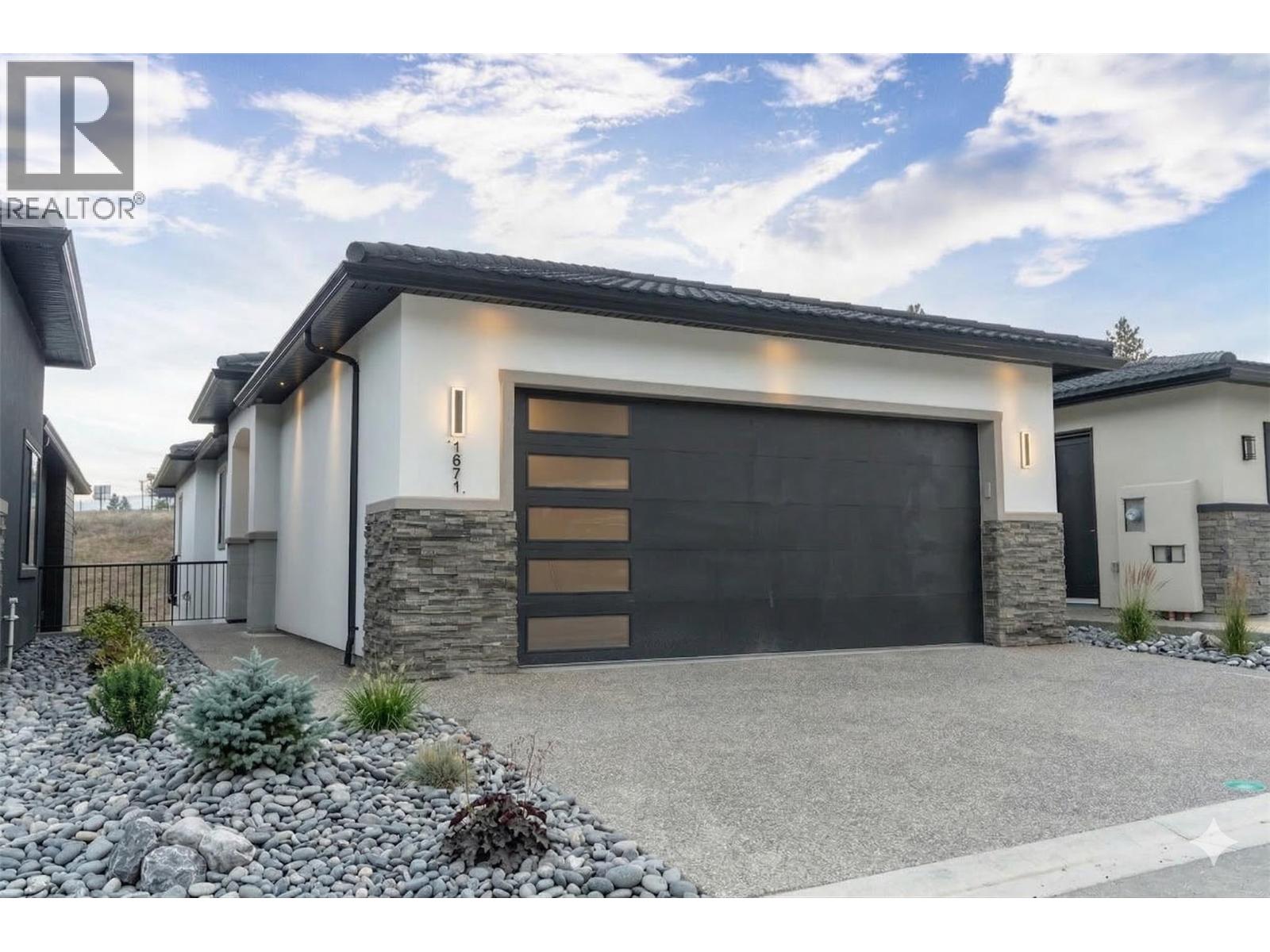  1671 Harbour View Crescent, Kelowna