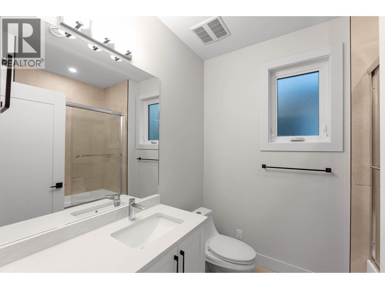  1671 Harbour View Crescent, Kelowna