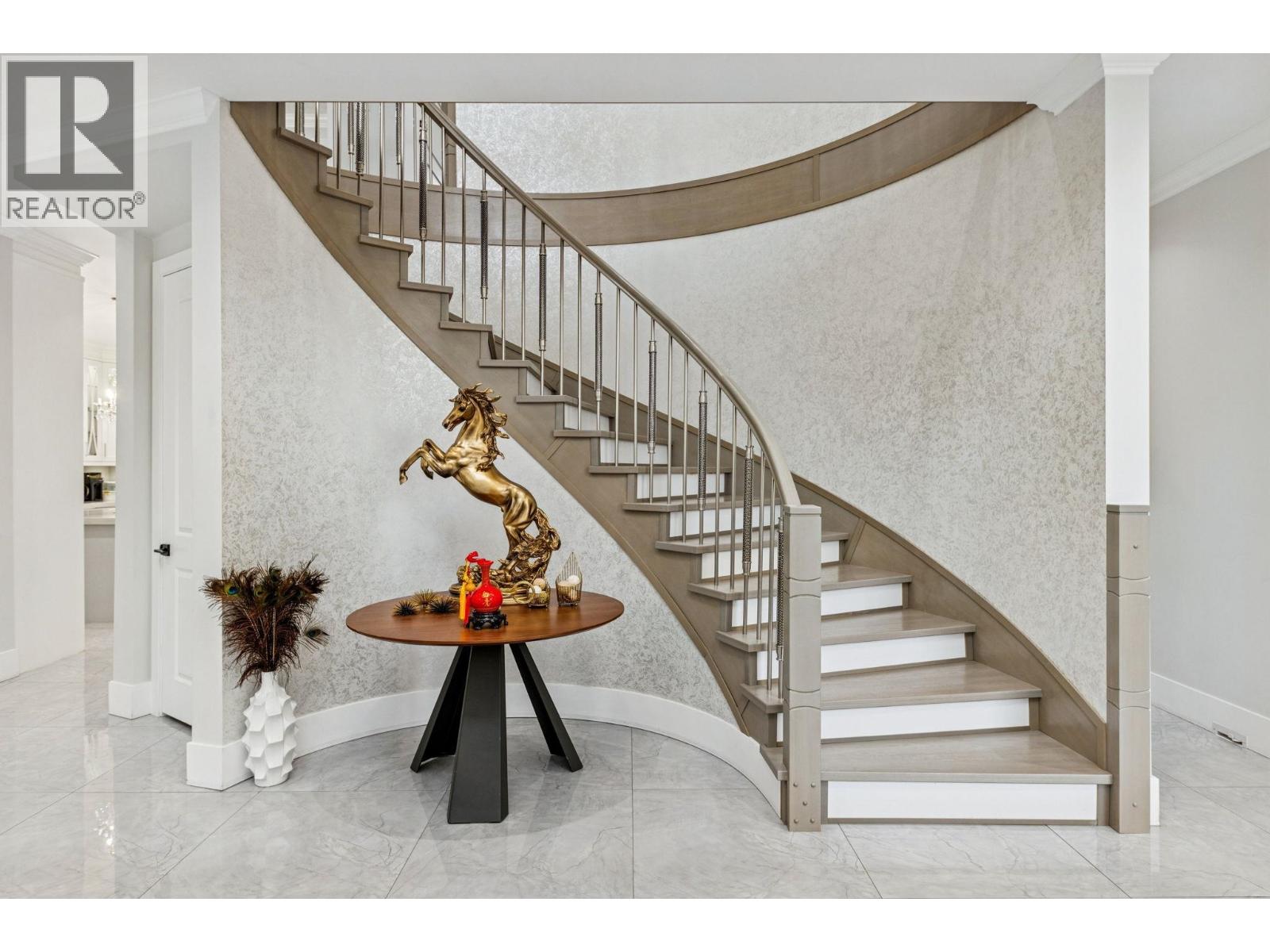 8580 CAMDEN Crescent, Richmond