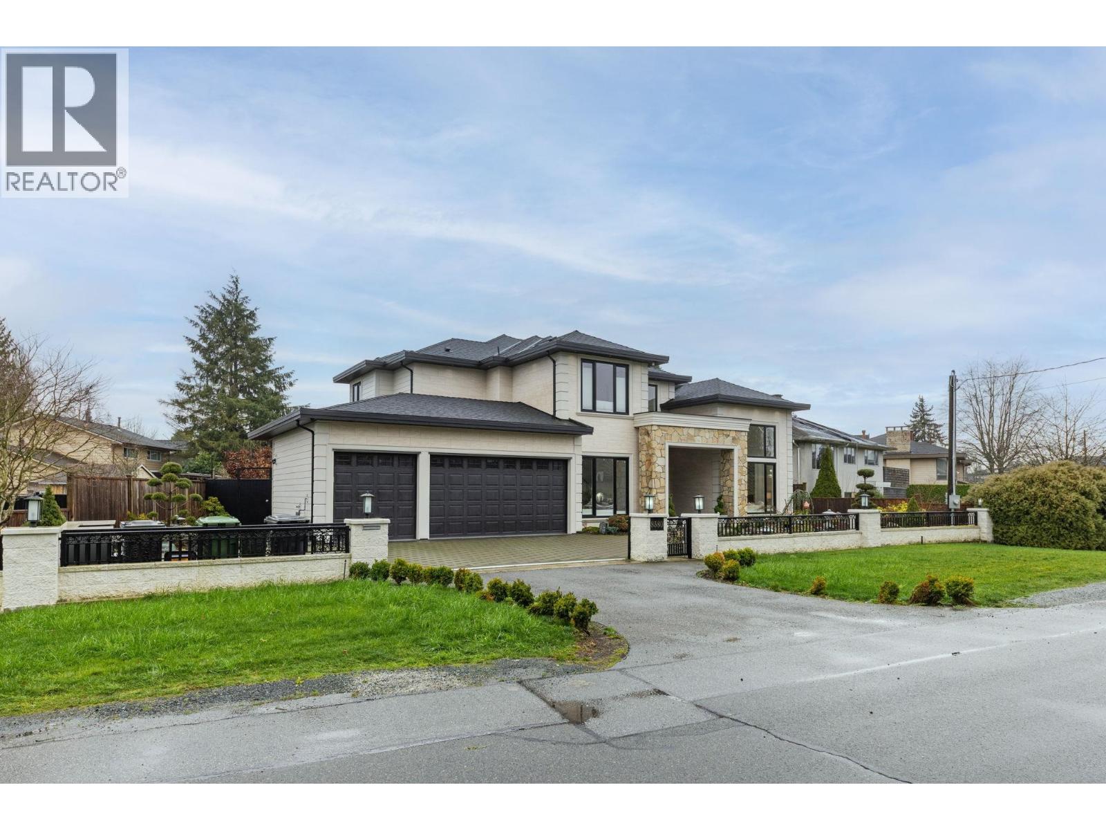 8580 CAMDEN Crescent, Richmond