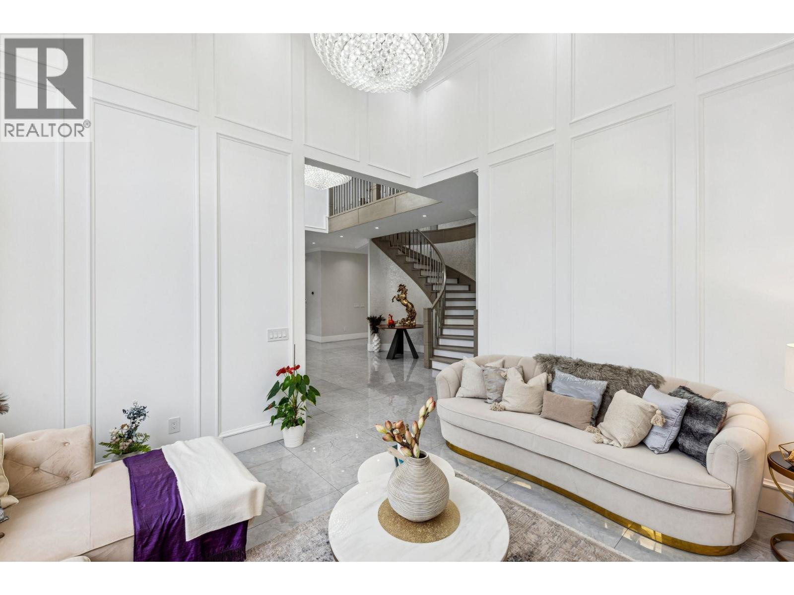 8580 CAMDEN Crescent, Richmond