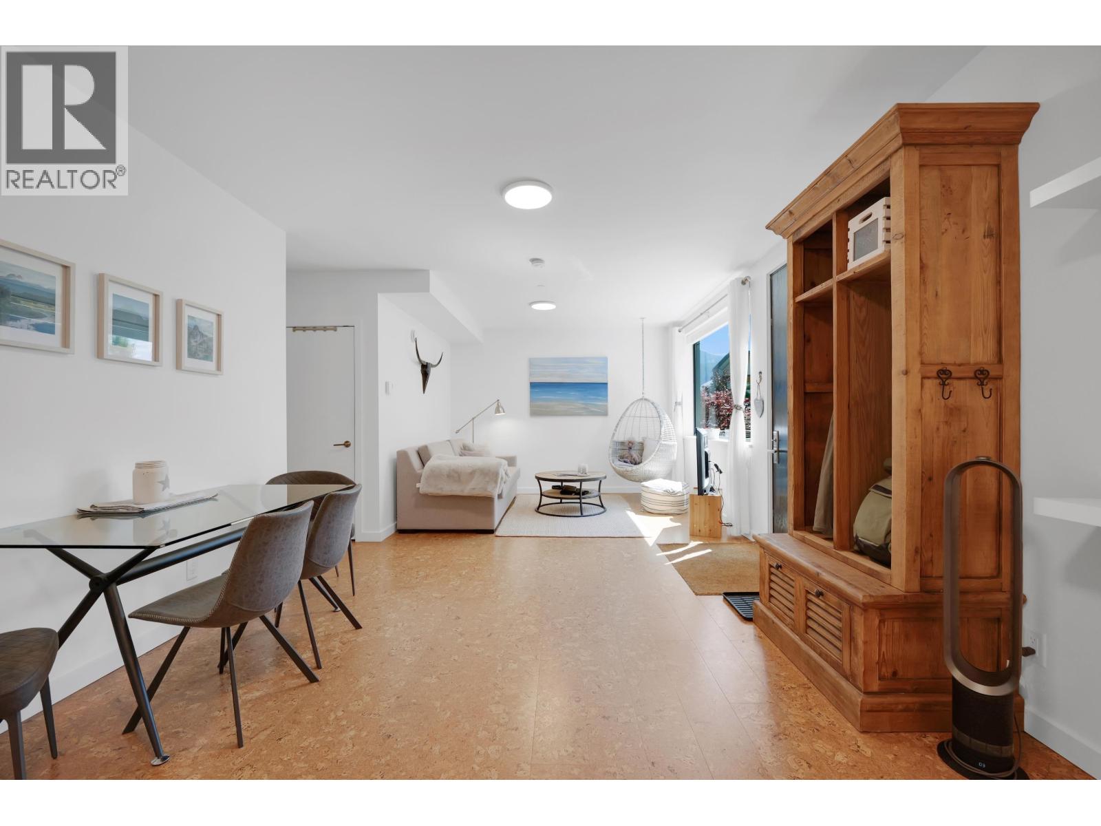 2929 SNOWBERRY PLACE, Squamish