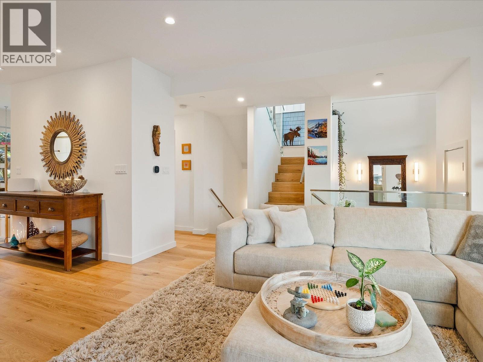 2929 SNOWBERRY PLACE, Squamish