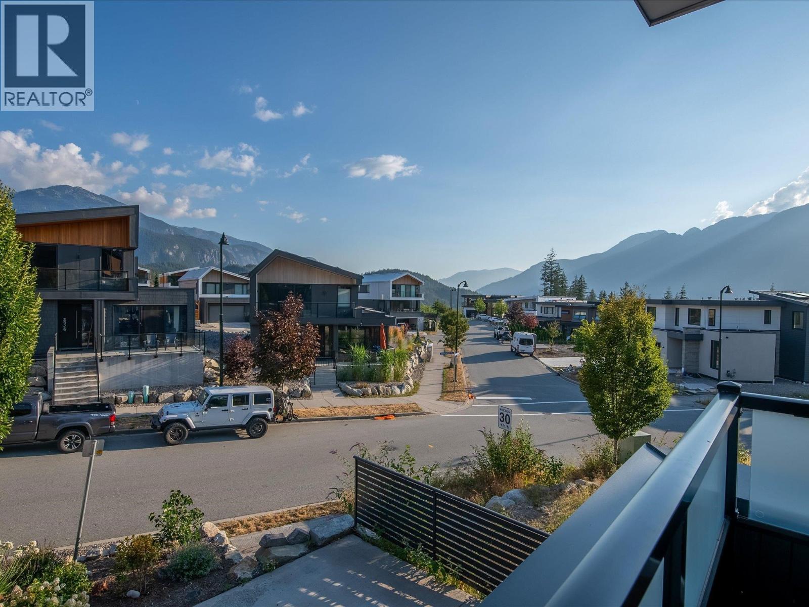 2929 SNOWBERRY PLACE, Squamish