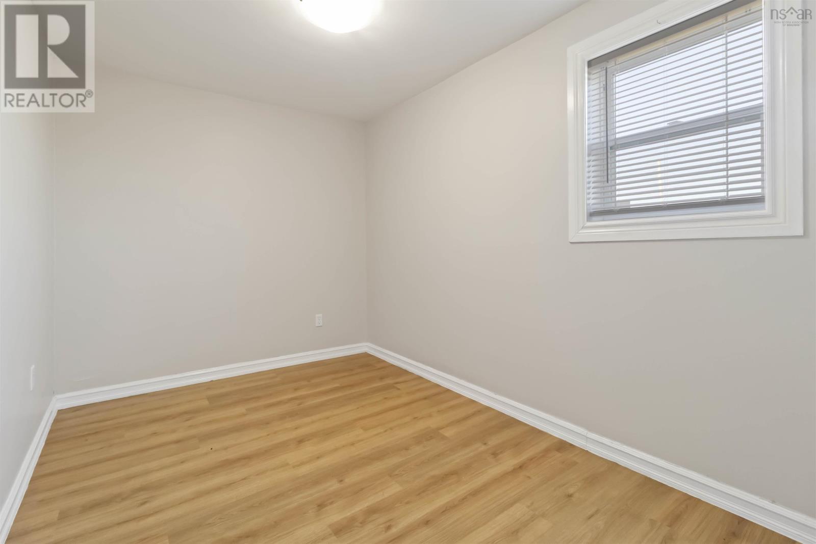 Property 19 of 49 of 78 West Dover Road