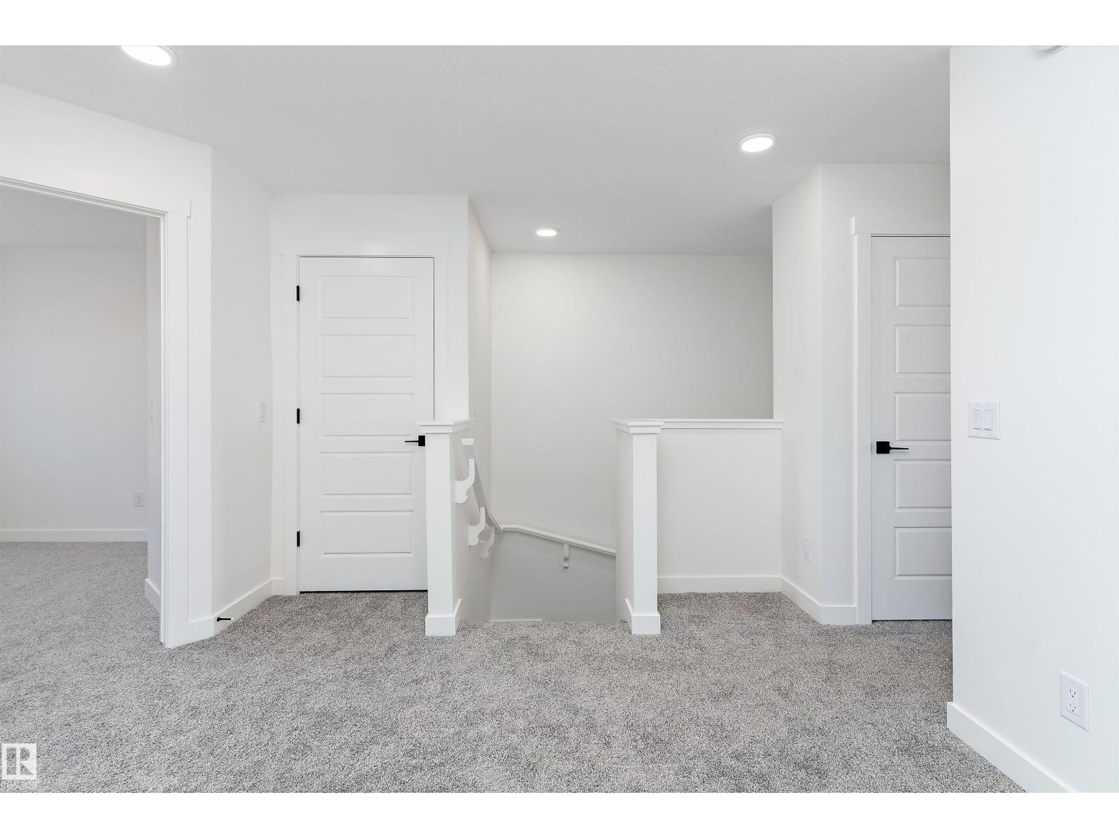 1062 MCLEOD AV, Spruce Grove