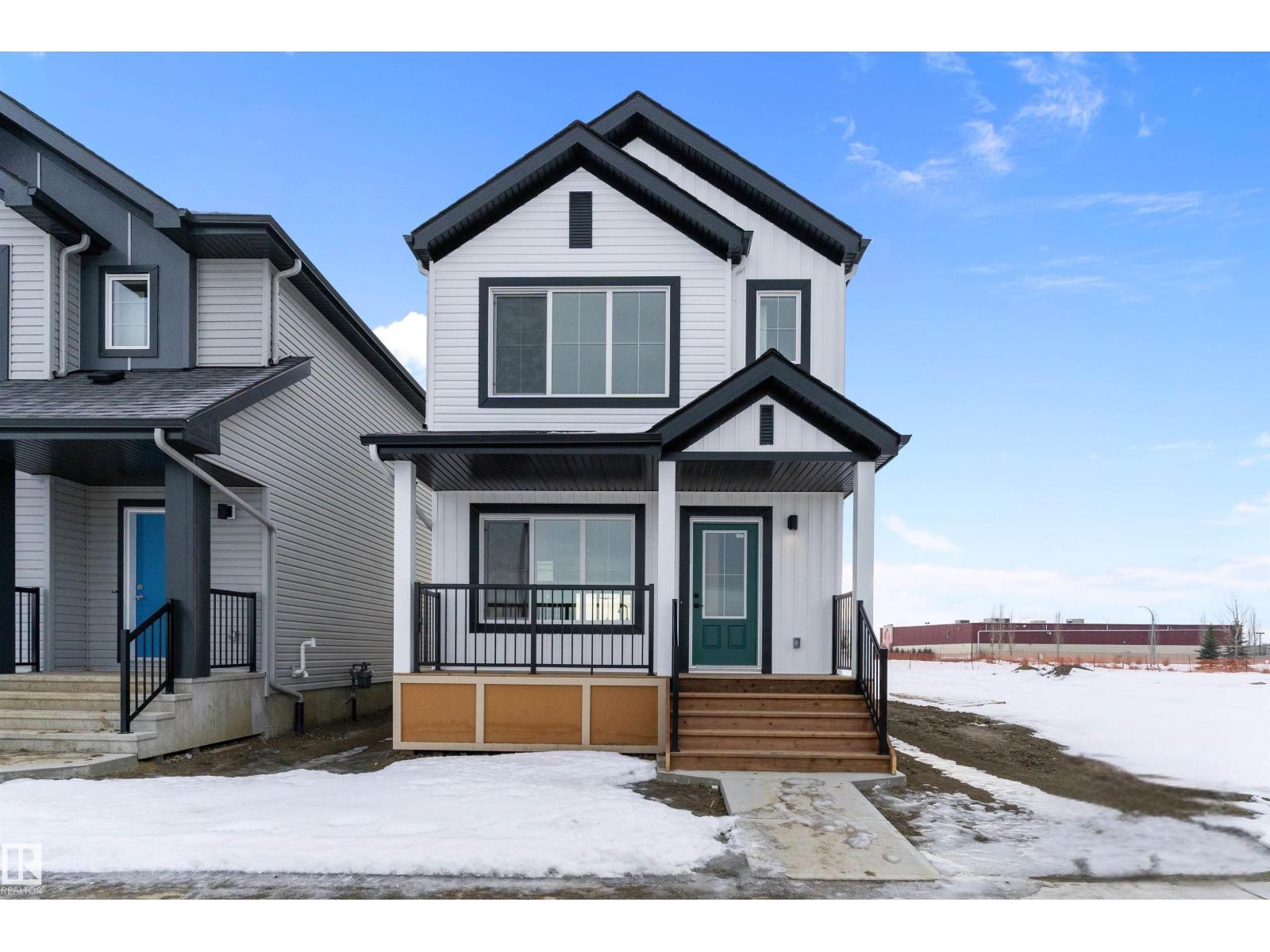 1062 MCLEOD AV - 1