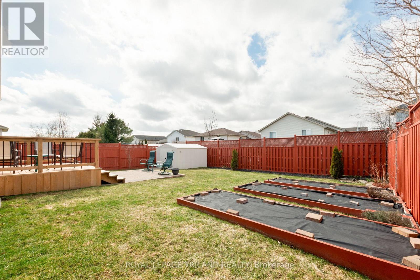 53 EDGEWELL CRESCENT Property Photo