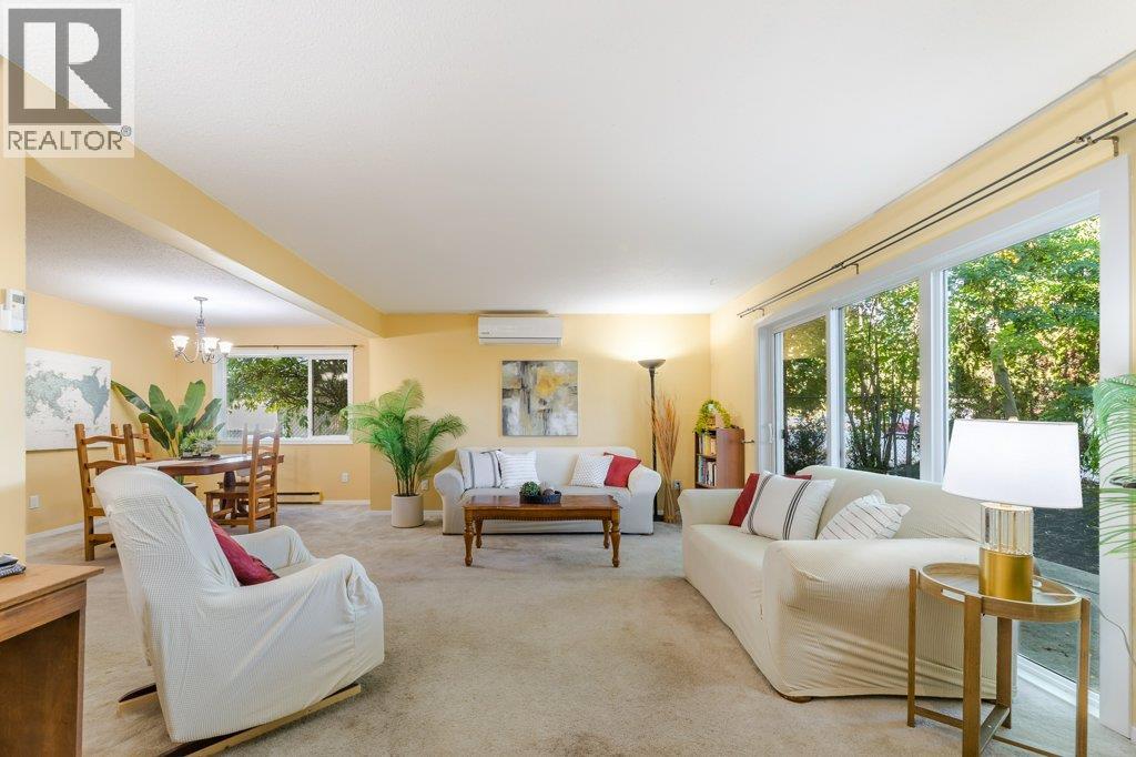 10 1950 Burtch Road, Kelowna