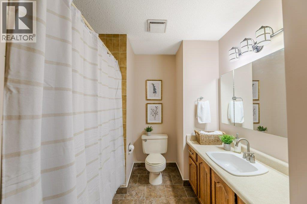 10 1950 Burtch Road, Kelowna