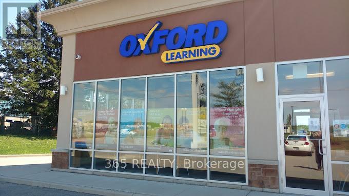 7 - 1172 WILSON STREET W