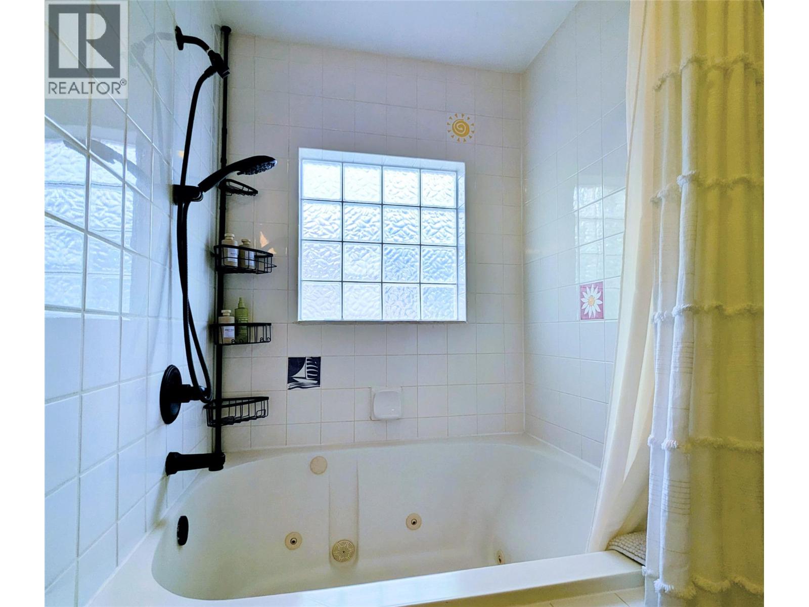 5052 RIVERVIEW Road Unit# 1013A, Fairmont Hot Springs