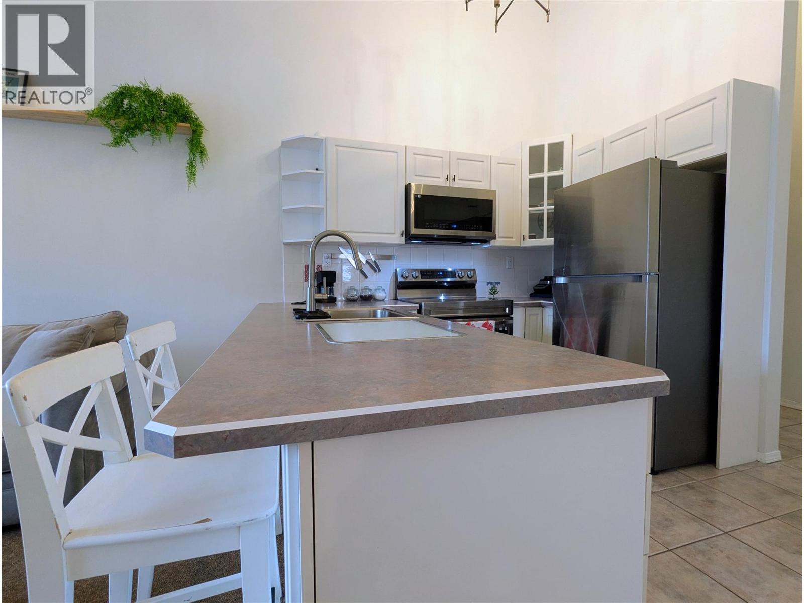 5052 RIVERVIEW Road Unit# 1013A, Fairmont Hot Springs