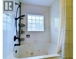 5052 Riverview Road Unit# 1013a, Fairmont Hot Springs, BC V0B1L1 Photo 18