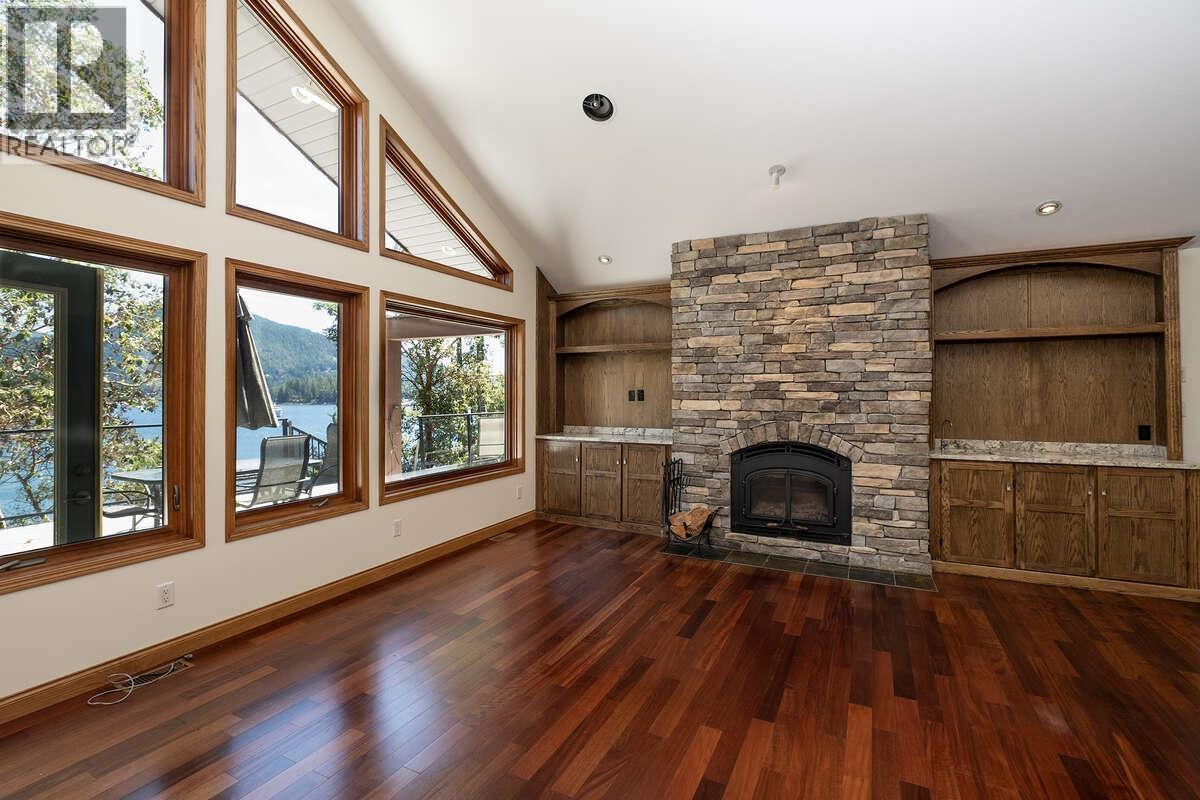 22 4622 SINCLAIR BAY ROAD, Garden Bay