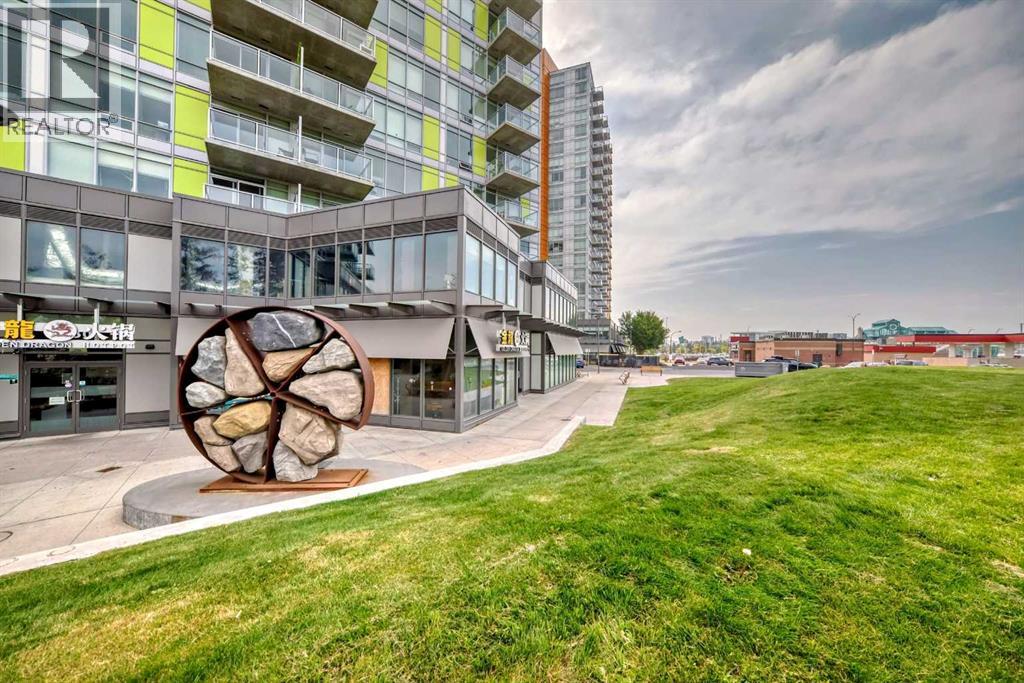 Single Family House for Sale in   brentwood Common NW Brentwood Calgary 