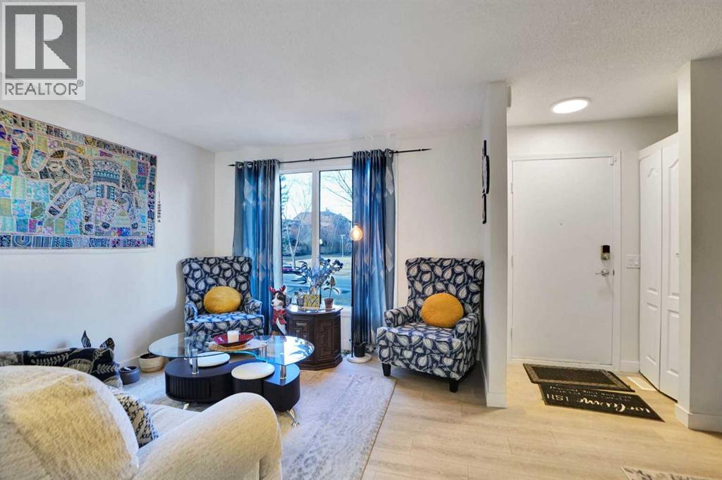 Single Family House for Sale in    Street NE Pineridge Calgary 