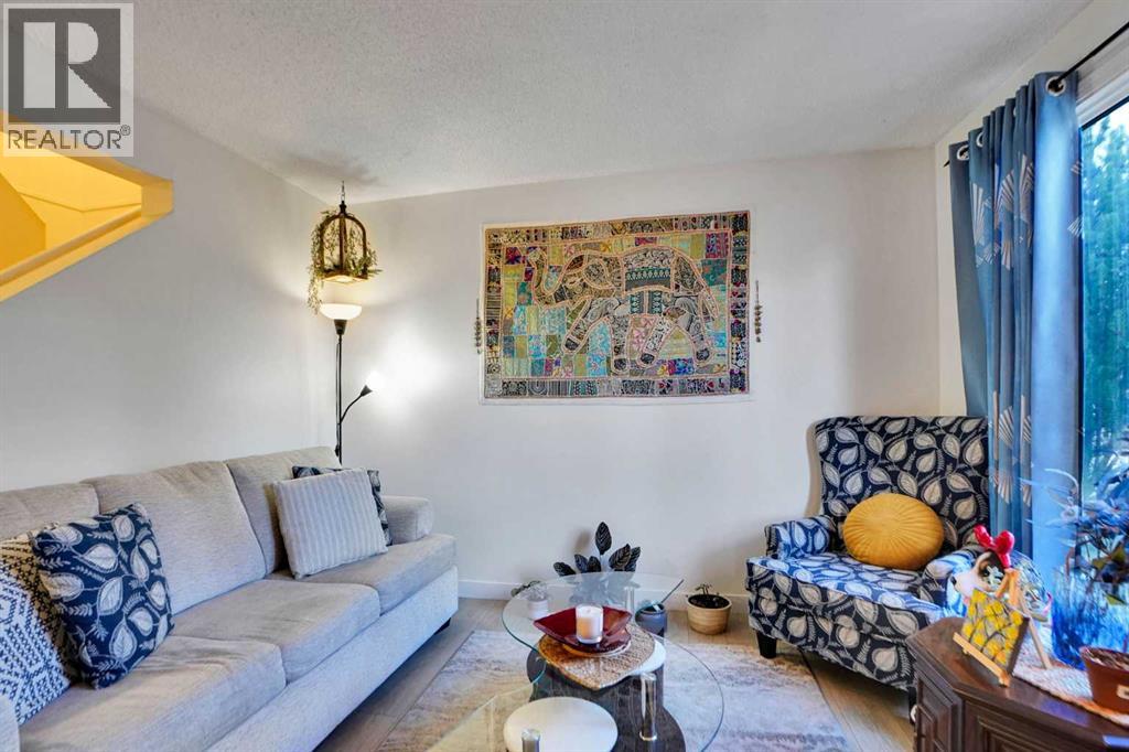 Single Family House for Sale in    Street NE Pineridge Calgary 