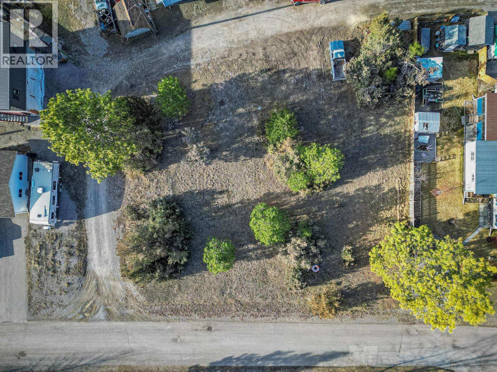 4963 Spruce Avenue, Canal Flats