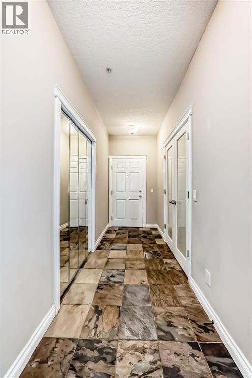 Single Family House for Sale in   Hemlock Crescent SW Spruce Cliff Calgary 