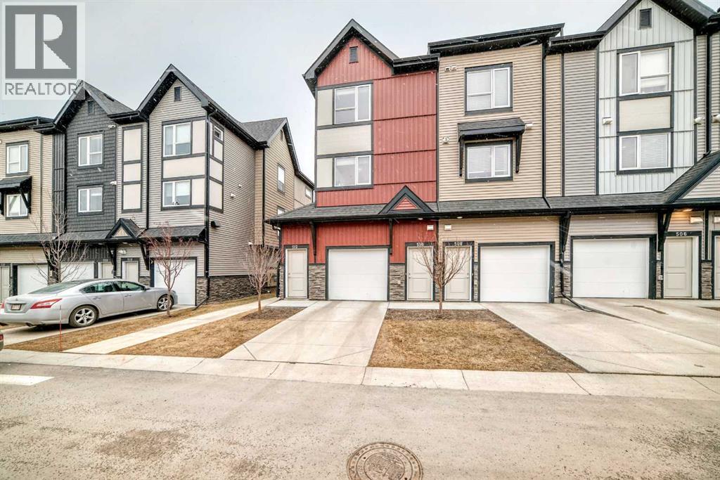 Single Family House for Sale in   Belmont Drive SW Belmont Calgary 