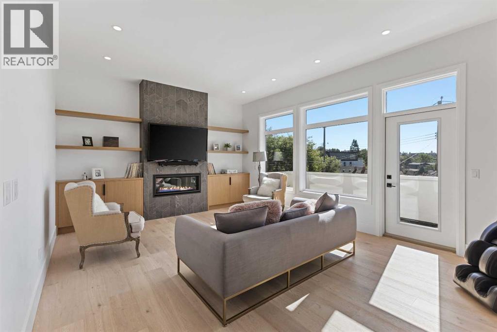 Single Family House for Sale in  Drury Avenue NE Bridgeland/Riverside Calgary 