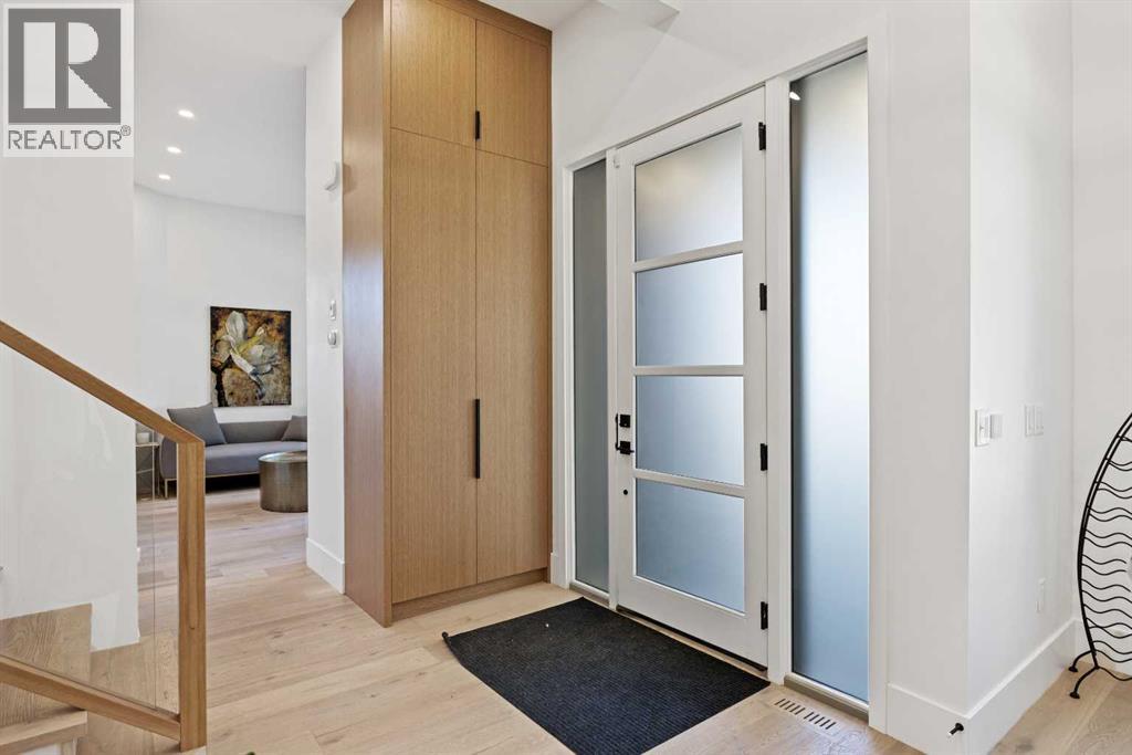 Single Family House for Sale in  Drury Avenue NE Bridgeland/Riverside Calgary 