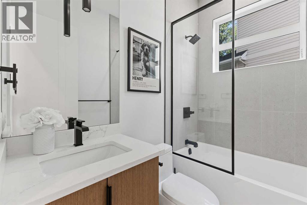 Single Family House for Sale in  Drury Avenue NE Bridgeland/Riverside Calgary 